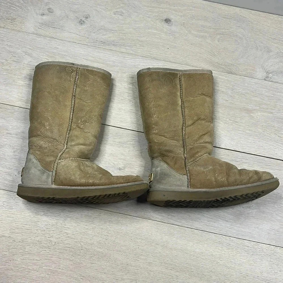 Paisley Ugg Tall Boots - Picture 2 of 6